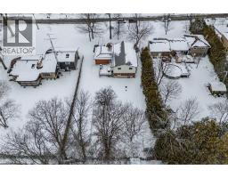 13 RIDGEWAY Avenue - 41