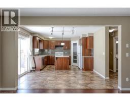 427 CHAMPLAIN Avenue - 13