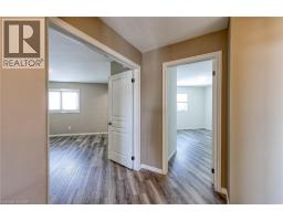 427 CHAMPLAIN Avenue - 21