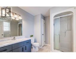 127 FALCON Drive - 22