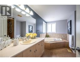 733 SHEDIAC Crescent - 32