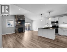 822 MAIN Street - 13