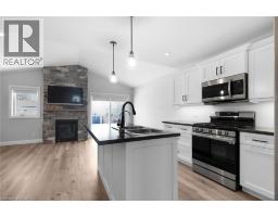 822 MAIN Street - 14