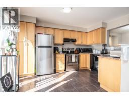 73 ABBOTT Crescent - 10