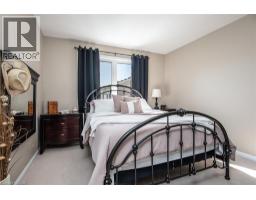 73 ABBOTT Crescent - 20