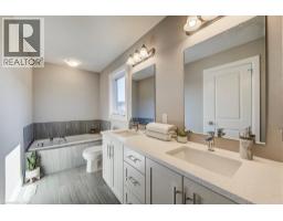 179 APPLEWOOD Street - 33