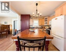 173 ST JAMES Street S - 22