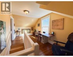 173 ST JAMES Street S - 32