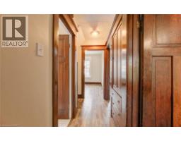 19 FAIRVIEW Avenue - 25