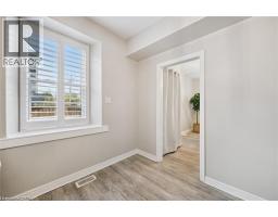 16-18 ST ANDREWS Street - 11