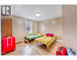 794 LONDON Road - 24