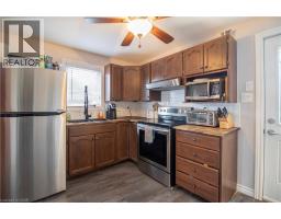 21 FIFE Street W - 10