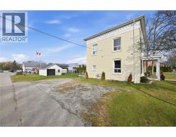 2083 MAIN Street N - 26