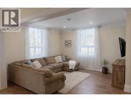 2083 MAIN Street N - 5