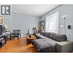 135 SHERWOOD Drive - 17