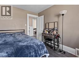 135 SHERWOOD Drive - 27