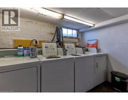 135 SHERWOOD Drive - 44