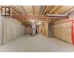 315 TAGGE Crescent - 36