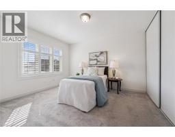 65 BARLOW Place - 28