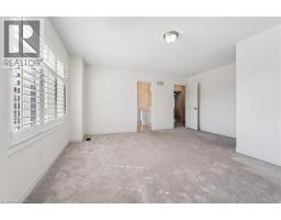 65 BARLOW Place - 31