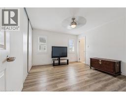 65 BARLOW Place - 33