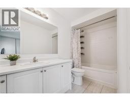 65 BARLOW Place - 34