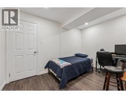 65 BARLOW Place - 42