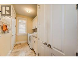 124 ALLEN Street E - 11