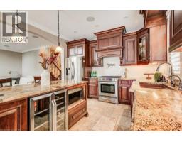 124 ALLEN Street E - 19