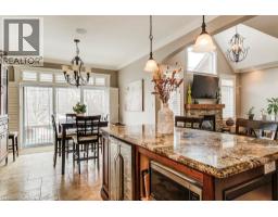 124 ALLEN Street E - 22