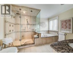 124 ALLEN Street E - 30