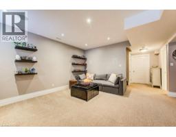 124 ALLEN Street E - 35