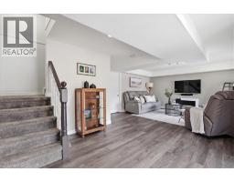 640 MUNICH Circle - 26