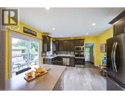 37 DECEW Street W - 14