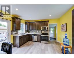 37 DECEW Street W - 15