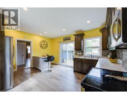 37 DECEW Street W - 16