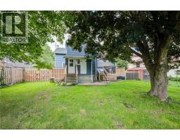 37 DECEW Street W - 27