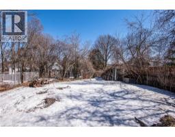 230 LANCASTER Street W - 6