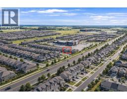 565 FLORENCEDALE Crescent - 43