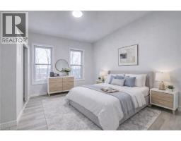 115 COURTNEY Street - 17