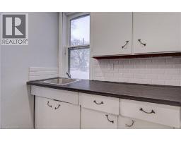 115 COURTNEY Street - 9