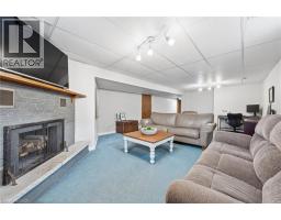 36 BLUEJAY Road - 28