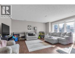 26 WOODLAND Crescent - 15