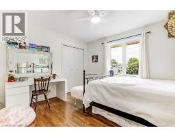 4 DONJON Boulevard - 11