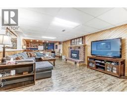 4 DONJON Boulevard - 17