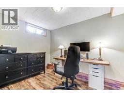 4 DONJON Boulevard - 21