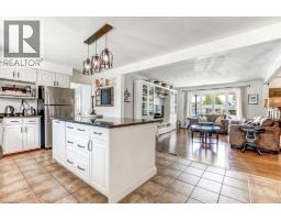 4 DONJON Boulevard - 5