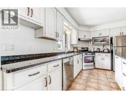 4 DONJON Boulevard - 6