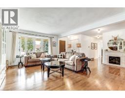 4 DONJON Boulevard - 7