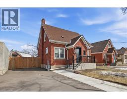 652 WEBER Street E - 3